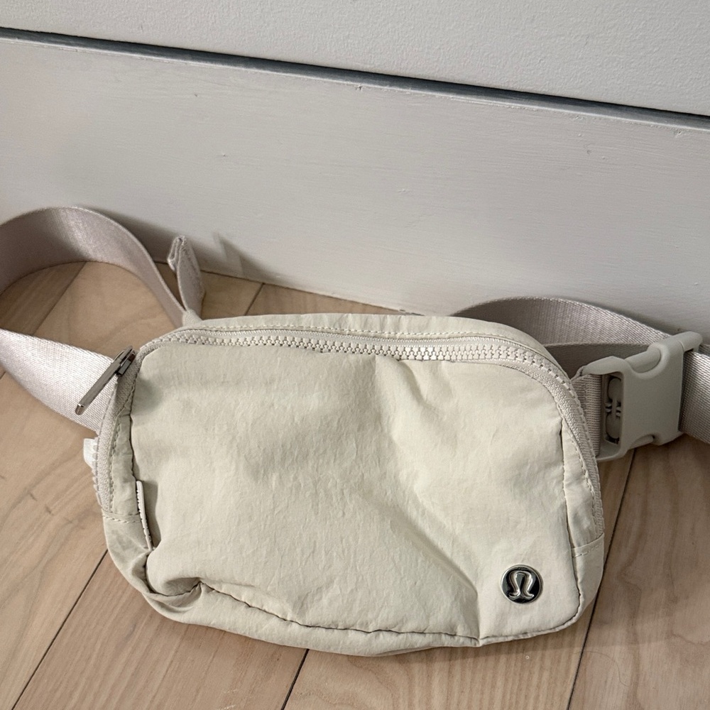 Lululemon Belt Bag